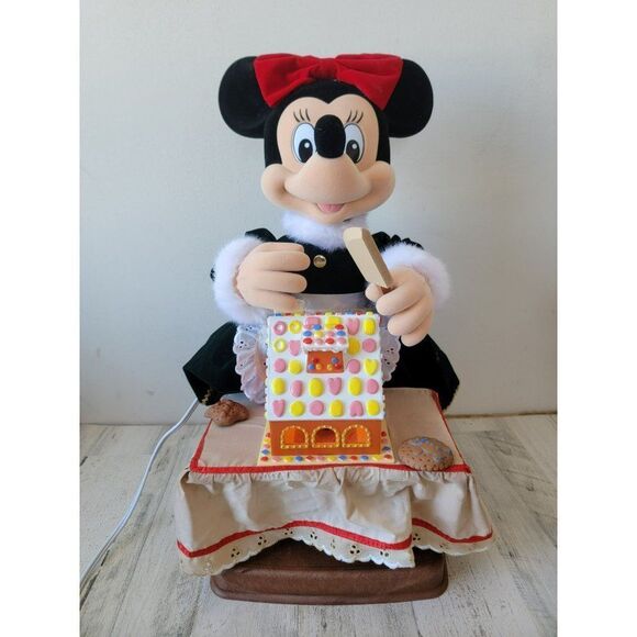 Telco 1996 Minnie Mouse gingerbread house animated motionette Xmas decor - Picture 2 of 13